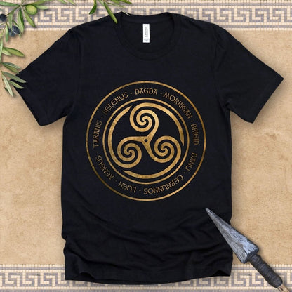 Black / 2XL Celtic Gods and Goddesses Triskelion Symbol T-Shirt
