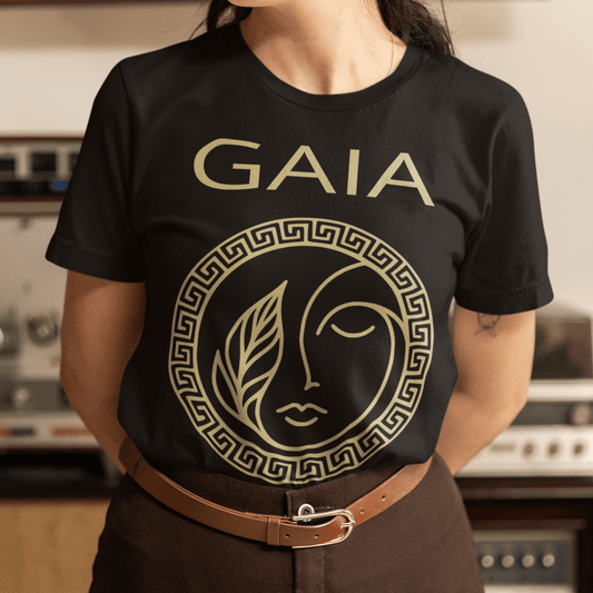 Black / S Gaia Ancient Greek Goddess of Eath - The Primordial Earth Goddess Gaia T-shirt