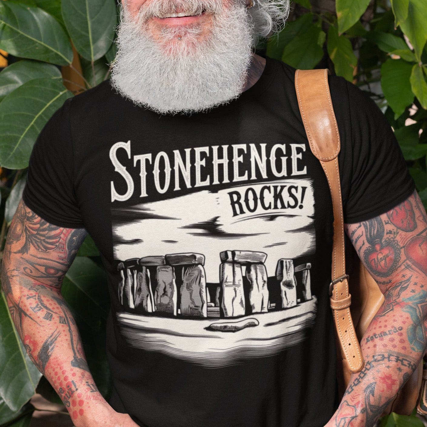 Black / S Stonehenge Rocks T-Shirt